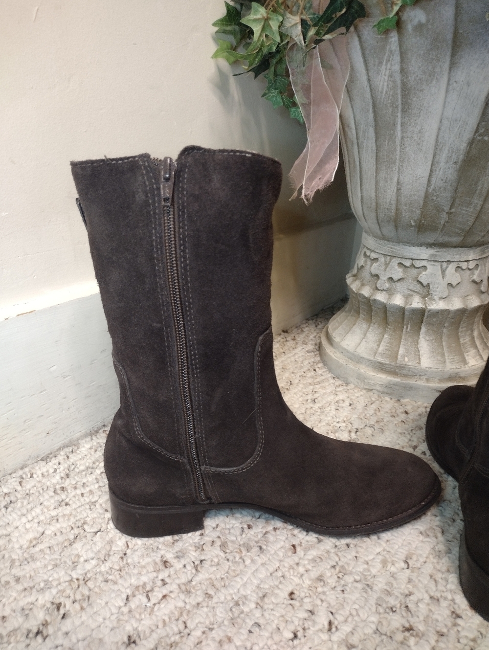 Talbot's Tinley Women's Dark Brown Suede Mid-Calf Shearling Lined Boots - Picture 2 of 10